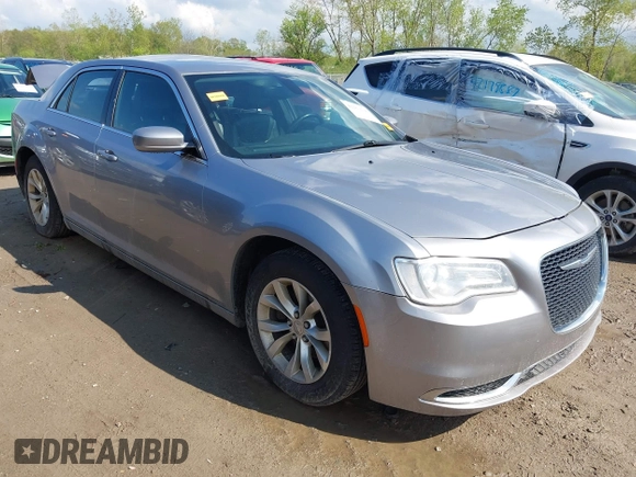 2016 Chrysler 300 Anniversary Edition with VIN 2C3CCAAG4GH238255, listed as a IAAI auction lot 42163236 with 253,452 mi miles and . Bid and sale history available at DreamBid. Image 1.