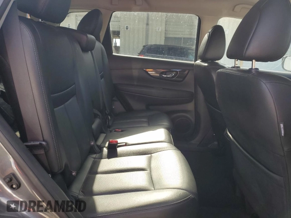2018 Nissan Rogue SV with VIN 5N1AT2MV3JC784330, listed as a Copart auction lot 50060955 with 84,704 mi miles and Salvage Title. Bid and sale history available at DreamBid. Image 11.