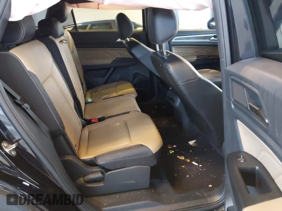 2021 Volkswagen Atlas SE with VIN 1V2LC2CA3MC214441, listed as a IAAI auction lot 40997824 with 87,846 mi miles and . Bid and sale history available at DreamBid. Image 8.
