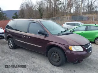 2003 Dodge Grand Caravan with VIN 2D8GP54L63R361675, listed as a IAAI auction lot 41683155 with 220,752 mi miles and . Bid and sale history available at DreamBid. Image 6.