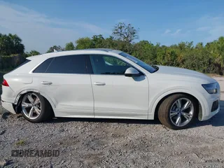 2023 Audi Q8 Prestige z VIN WA1CVBF18PD007608, wystawiony jako IAAI lot #42351075 z przebiegiem 28 278 mil mil oraz . Historia ofert i sprzedaży dostępna na DreamBid. Obrazek 13.