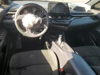 2019 Toyota C-HR XLE z VIN JTNKHMBX7K1050860, wystawiony jako Copart lot #55967135 z przebiegiem 60 330 mil mil oraz Szkoda całkowita • Salvage title. Historia ofert i sprzedaży dostępna na DreamBid. Obrazek 8.