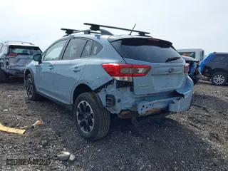 2022 Subaru Crosstrek with VIN JF2GTAAC6N9241781, listed as a IAAI auction lot 41850235 with 80,140 mi miles. Bid and sale history available at carsss.com. Image 3.