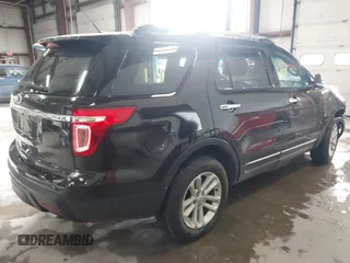 2014 Ford Explorer XLT with VIN 1FM5K8D80EGB08899, listed as a IAAI auction lot 41294523 with 66,896 mi miles and . Bid and sale history available at carsss.com. Image 4.
