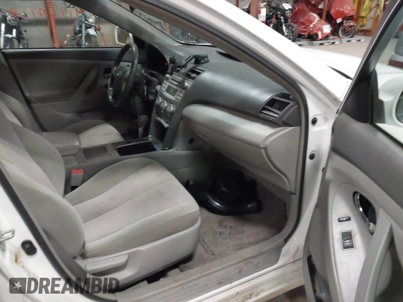 2011 Toyota Camry LE with VIN 4T1BF3EK8BU711388, listed as a IAAI auction lot 41720738 with 233,623 mi miles. Bid and sale history available at carsss.com. Image 5.