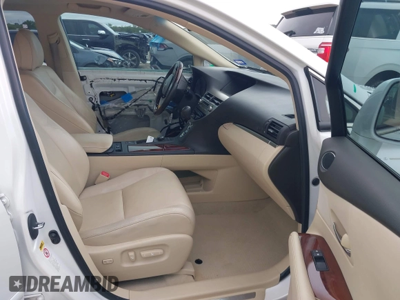 2013 Lexus RX 350 z VIN 2T2ZK1BA1DC119485, wystawiony jako IAAI lot #42496271 z przebiegiem 100 550 mil mil oraz . Historia ofert i sprzedaży dostępna na DreamBid. Obrazek 5.