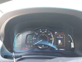 2019 Hyundai Ioniq Blue z VIN KMHC65LCXKU179508, wystawiony jako IAAI lot #42137390 z przebiegiem 118 820 mil mil oraz . Historia ofert i sprzedaży dostępna na DreamBid. Obrazek 7.