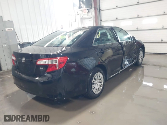 2013 Toyota Camry L with VIN 4T4BF1FK6DR319053, listed as a IAAI auction lot 41644408 with 125,313 mi miles. Bid and sale history available at carsss.com. Image 4.