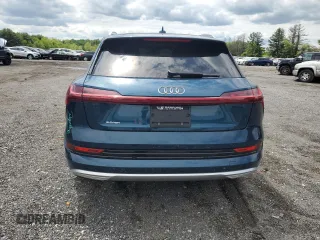 2019 Audi e-tron Prestige with VIN WA1VABGE2KB019280, listed as a Copart auction lot 53157365 with 53,912 mi miles and Salvage title. Bid and sale history available at DreamBid. Image 6.