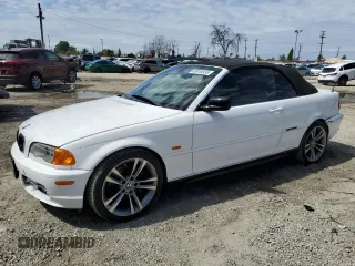 2001 BMW 3 Series 330Ci with VIN WBABS53401JU86736, listed as a Copart auction lot 49316555 with 0 mi miles and Salvage Title. Bid and sale history available at carsss.com. Image 1.