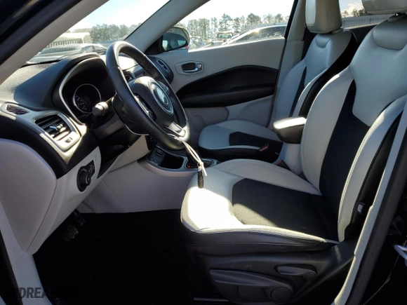2019 Jeep Compass Latitude w/Sun/Wheel Pkg with VIN 3C4NJCBB4KT726100, listed as a Copart auction lot 88340675 with NaN miles and Salvage Title. Bid and sale history available at carsss.com. Image 7.
