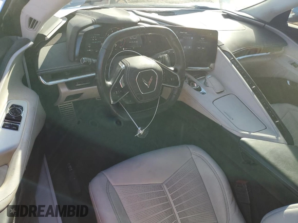 2020 Chevrolet Corvette 3LT z VIN 1G1Y82D44L5114376, wystawiony jako Copart lot #48667345 z przebiegiem 21 450 mil mil oraz Czysty tytuł • Clean title. Historia ofert i sprzedaży dostępna na DreamBid. Obrazek 8.