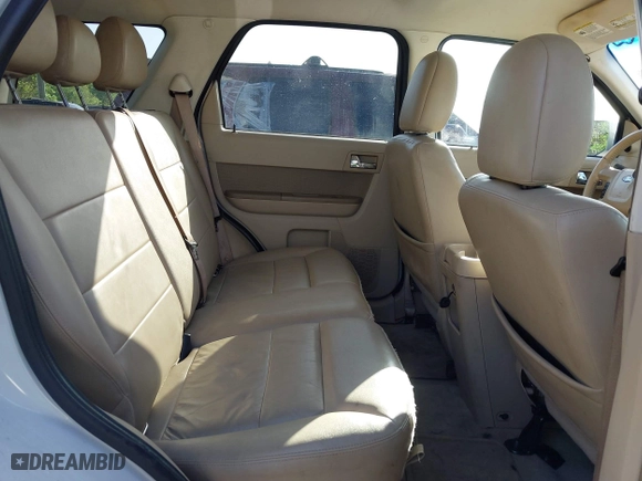 2011 Ford Escape Limited with VIN 1FMCU0EG4BKA28989, listed as a IAAI auction lot 42015694 with 271,226 mi miles. Bid and sale history available at carsss.com. Image 8.