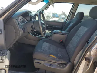 2004 Ford Explorer Sport Trac XLS with VIN 1FMZU67K14UB24004, listed as a Copart auction lot 49424305 with Not provided miles and Salvage title. Bid and sale history available at DreamBid. Image 7.