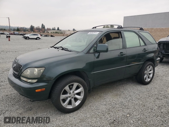 1999 Lexus RX 300 Luxury SUV with VIN JT6HF10U4X0064733, listed as a Copart auction lot 86592914 with 151,372 mi miles and Salvage Title. Bid and sale history available at carsss.com. Image 1.