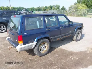 2001 Jeep Cherokee Sport with VIN 1J4FF48S91L513926, listed as a IAAI auction lot 42671363 with 234,233 mi miles and . Bid and sale history available at DreamBid. Image 4.