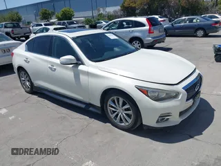 2017 Infiniti Q50 Premium with VIN JN1EV7AP1HM737470, listed as a IAAI auction lot 42542462 with 69,919 mi miles and . Bid and sale history available at DreamBid. Image 1.