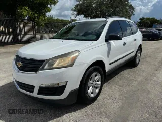 2016 Chevrolet Traverse LS z VIN 1GNKRFED2GJ236027, wystawiony jako Copart lot #59286585 z przebiegiem 117 234 mil mil oraz Szkoda całkowita • Salvage title. Historia ofert i sprzedaży dostępna na DreamBid. Obrazek 1.
