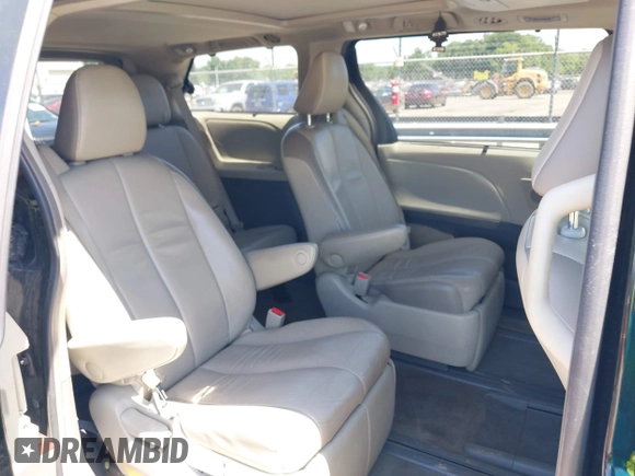2013 Toyota Sienna XLE с VIN 5TDDK3DC0DS051969, выставлен на аукционе IAAI как лот 42344494 с пробегом 166 890 миль миль и . История ставок и продаж доступна на DreamBid. Изображение 8.