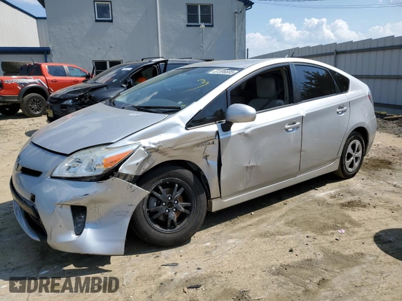 2015 Toyota Prius Four with VIN JTDKN3DUXF1972409, listed as a Copart auction lot 61596695 with Not provided miles and Salvage title. Bid and sale history available at DreamBid. Image 1.