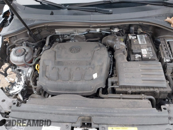 2020 Volkswagen Tiguan SE with VIN 3VV3B7AX7LM163193, listed as a IAAI auction lot 41751571 with 32,352 mi miles and . Bid and sale history available at DreamBid. Image 10.