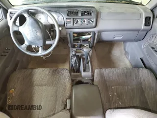 2000 Nissan Frontier XE z VIN 1N6ED27Y0YC391322, wystawiony jako Copart lot #60598405 z przebiegiem Nie podano mil oraz Czysty tytuł • Clean title. Historia ofert i sprzedaży dostępna na DreamBid. Obrazek 8.