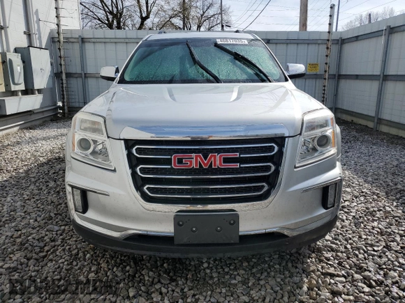 2017 GMC Terrain SLE with VIN 2GKFLNE38H6182975, listed as a Copart auction lot 46817035 with 121,150 mi miles and Clean Title. Bid and sale history available at carsss.com. Image 5.