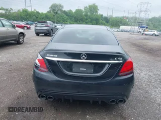 2019 Mercedes-Benz C 43 AMG с VIN 55SWF6EB5KU297002, выставлен на аукционе IAAI как лот 42274373 с пробегом 96 241 миль миль и . История ставок и продаж доступна на DreamBid. Изображение 17.