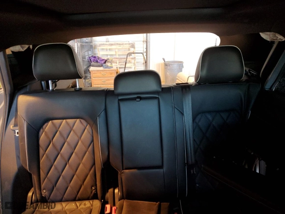 2024 Volkswagen Atlas Cross Sport 2.0T SEL Premium R-Line with VIN 1V2FE2CA3RC224899, listed as a Copart auction lot 42454525 with 22,573 mi miles and Salvage Title. Bid and sale history available at carsss.com. Image 10.