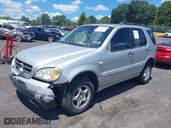 1999 Mercedes-Benz M 320/430/500 with VIN 4JGAB72E5XA075910, listed as a IAAI auction lot 42805531 with 180,194 mi miles and . Bid and sale history available at DreamBid. Image 2.
