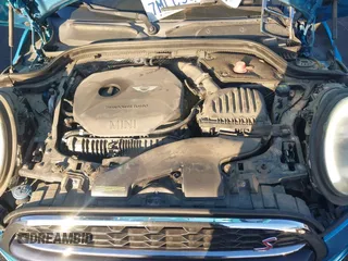 2015 MINI Hardtop 4 Door S with VIN WMWXU3C58F2B58305, listed as a IAAI auction lot 41413715 with 98,413 mi miles and . Bid and sale history available at DreamBid. Image 10.