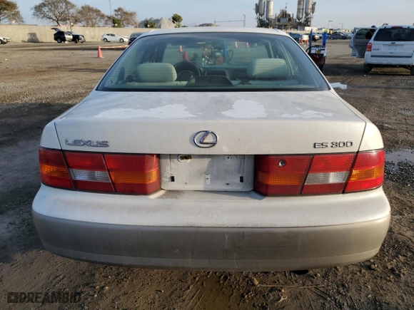 1998 Lexus ES 300 Luxury Sport Sdn with VIN JT8BF28G5W5035874, listed as a Copart auction lot 45232315 with NaN miles and Clean Title. Bid and sale history available at carsss.com. Image 6.
