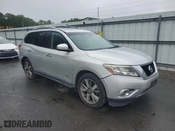 2014 Nissan Pathfinder Platinum Hybrid with VIN 5N1CR2MM1EC660531, listed as a Copart auction lot 59634305 with 164,996 mi miles and Clean title. Bid and sale history available at DreamBid. Image 4.