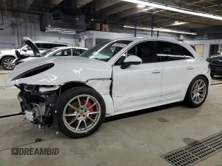 2015 Porsche Macan Turbo z VIN WP1AF2A58FLB90256, wystawiony jako Copart lot #52636165 z przebiegiem 88 325 mil mil oraz Szkoda całkowita • Salvage title. Historia ofert i sprzedaży dostępna na DreamBid. Obrazek 1.