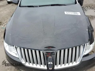 2010 Lincoln MKS z VIN 1LNHL9DR5AG601996, wystawiony jako Copart lot #57711335 z przebiegiem Nie podano mil oraz Szkoda całkowita • Salvage title. Historia ofert i sprzedaży dostępna na DreamBid. Obrazek 11.