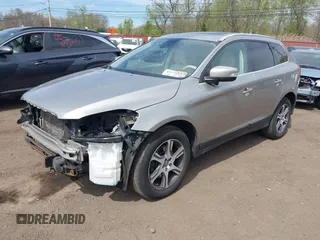 2011 Volvo XC60 3.0T с VIN YV4902DZXB2189062, выставлен на аукционе IAAI как лот 42091241 с пробегом 180 008 миль миль и . История ставок и продаж доступна на DreamBid. Изображение 18.
