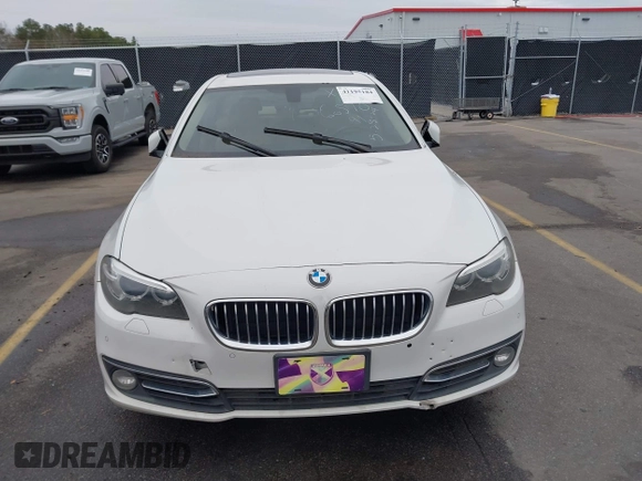 2015 BMW 5 Series 528i with VIN WBA5A5C5XFD516999, listed as a IAAI auction lot 41195184 with 131,187 mi miles. Bid and sale history available at carsss.com. Image 11.