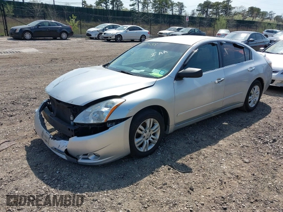 2010 Nissan Altima 2.5 S with VIN 1N4AL2AP2AN437026, listed as a IAAI auction lot 42040459 with 193,224 mi miles. Bid and sale history available at carsss.com. Image 2.