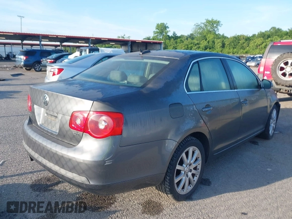 2006 Volkswagen Jetta Sedan 2.0L Turbo with VIN 3VWMJ71K16M697690, listed as a IAAI auction lot 42111138 with 119,998 mi miles. Bid and sale history available at carsss.com. Image 4.
