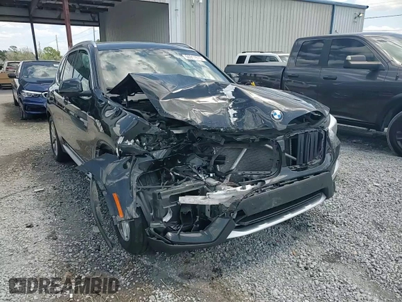 2018 BMW X3 xDrive30i with VIN 5UXTR9C52JLD69863, listed as a Copart auction lot 50917615 with 0 mi miles and Salvage Title. Bid and sale history available at carsss.com. Image 14.