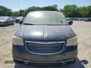 2013 Chrysler Town & Country Touring with VIN 2C4RC1BG9DR775052, listed as a Copart auction lot 56229635 with 222,720 mi miles and Clean Title. Bid and sale history available at DreamBid. Image 5.