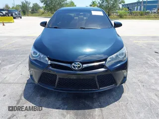 2015 Toyota Camry XLE with VIN 4T1BF1FK1FU072635, listed as a IAAI auction lot 42145826 with 101,633 mi miles. Bid and sale history available at carsss.com. Image 12.
