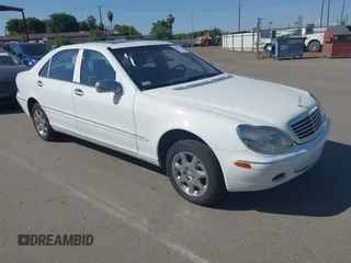 2001 Mercedes-Benz S 320/430/500 z VIN WDBNG70J31A165716, wystawiony jako IAAI lot #42305782 z przebiegiem 256 756 mil mil oraz . Historia ofert i sprzedaży dostępna na DreamBid. Obrazek 1.