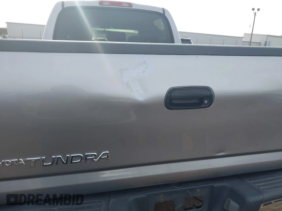 2004 Toyota Tundra SR5 with VIN 5TBET341X4S456553, listed as a IAAI auction lot 41912335 with 98,943 mi miles and . Bid and sale history available at carsss.com. Image 18.