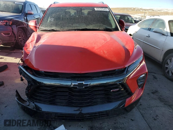 2024 Chevrolet Blazer RS with VIN 3GNKBKRS2RS125968, listed as a Copart auction lot 88042545 with 4,584 mi miles and Salvage title. Bid and sale history available at DreamBid. Image 5.