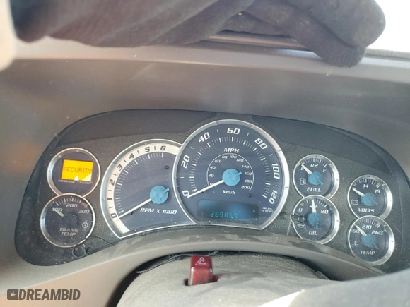 2002 Cadillac Escalade EXT with VIN 3GYEK63N12G330491, listed as a Copart auction lot 75717094 with 289,857 mi miles and Salvage Title. Bid and sale history available at carsss.com. Image 9.