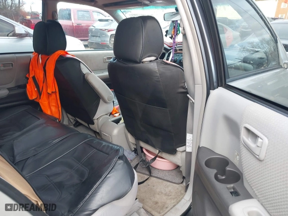 2004 Toyota Highlander with VIN JTEEP21A640060919, listed as a IAAI auction lot 41157455 with 126,227 mi miles. Bid and sale history available at carsss.com. Image 8.