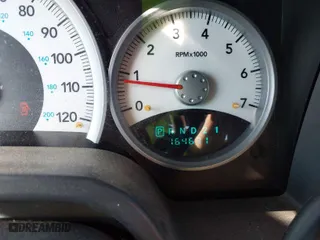 2005 Dodge Dakota SLT with VIN 1D7HE48N55S163580, listed as a IAAI auction lot 41776155 with 164,671 mi miles. Bid and sale history available at carsss.com. Image 7.