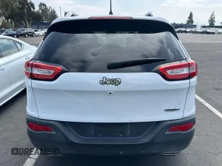 2017 Jeep Cherokee Latitude with VIN 1C4PJLCS9HD231686, listed as a Copart auction lot 51165265 with 125,518 mi miles and Clean Title. Bid and sale history available at carsss.com. Image 15.