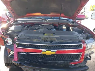 2013 Chevrolet Tahoe LS z VIN 1GNSCAE00DR341440, wystawiony jako IAAI lot #41312134 z przebiegiem 100 179 mil mil oraz . Historia ofert i sprzedaży dostępna na DreamBid. Obrazek 10.